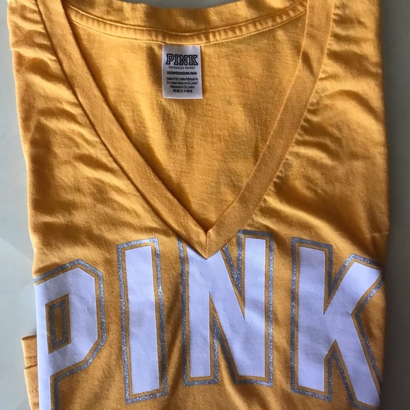 Pink Victoria’s Secret Women’s T-shirt - Picture 1 of 16